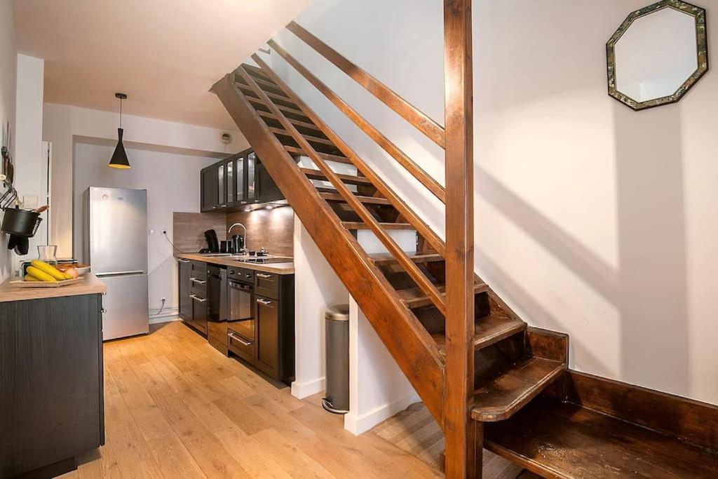 Rare Appart 2 Chambres En Duplex Design Au Panier Marseilles Buitenkant foto