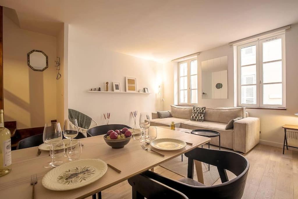 Rare Appart 2 Chambres En Duplex Design Au Panier Marseilles Buitenkant foto