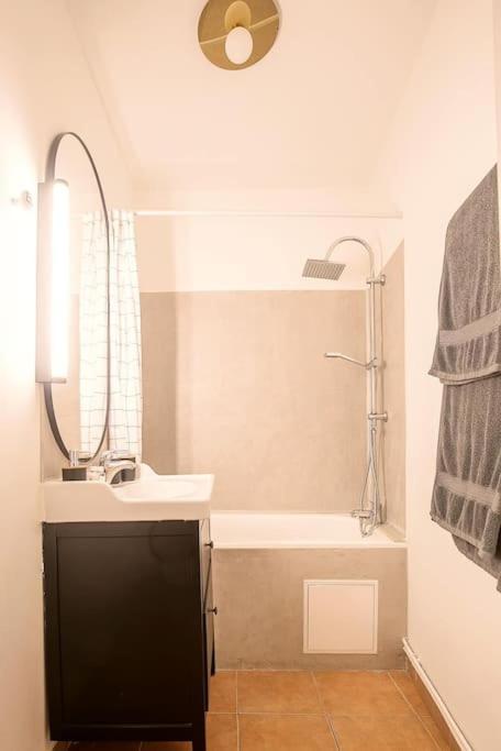 Rare Appart 2 Chambres En Duplex Design Au Panier Marseilles Buitenkant foto